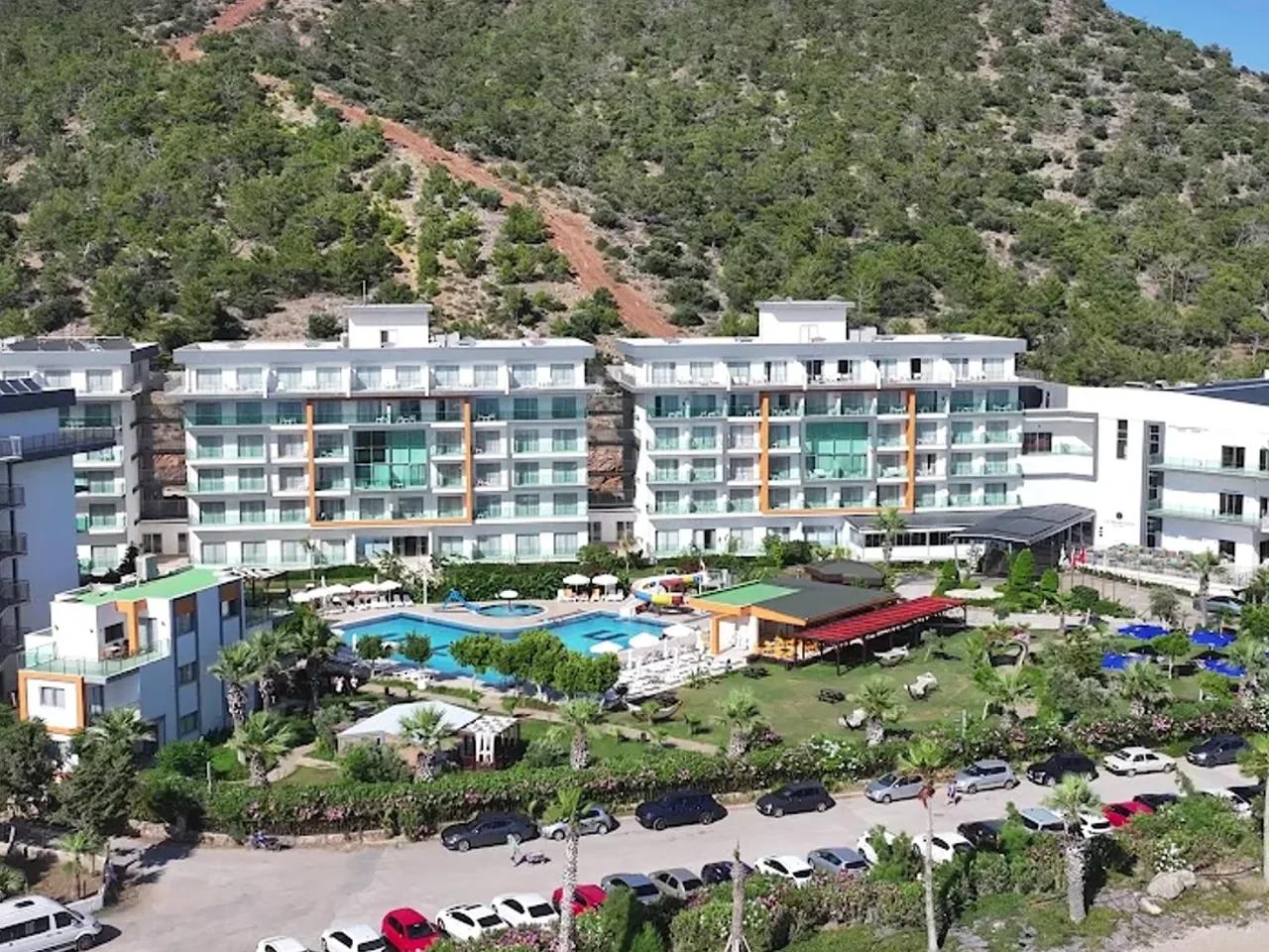 Ulu Resort Hotel - 3