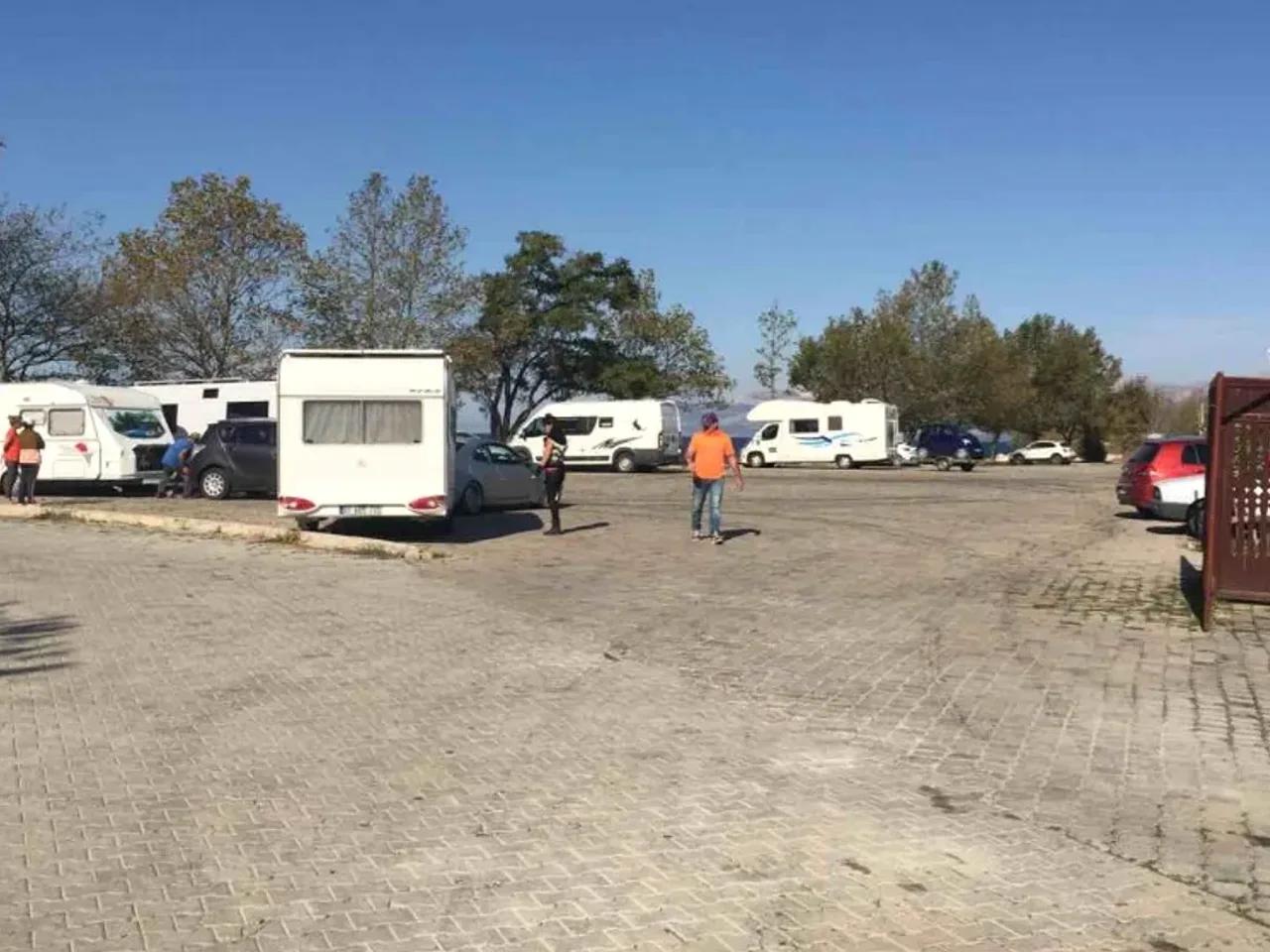 Karavan Parkı - 2