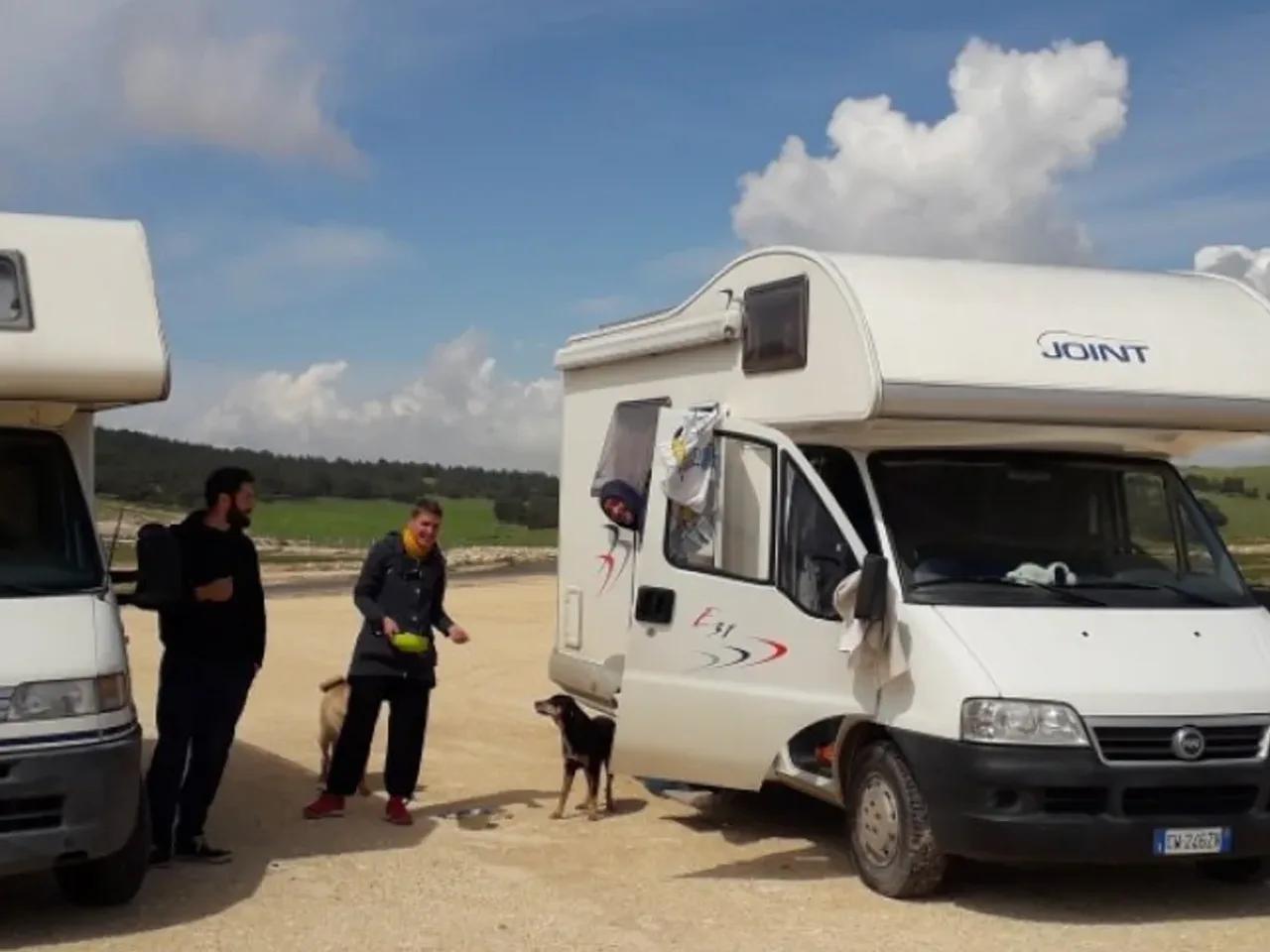 Gece Karavan Parkı - 2