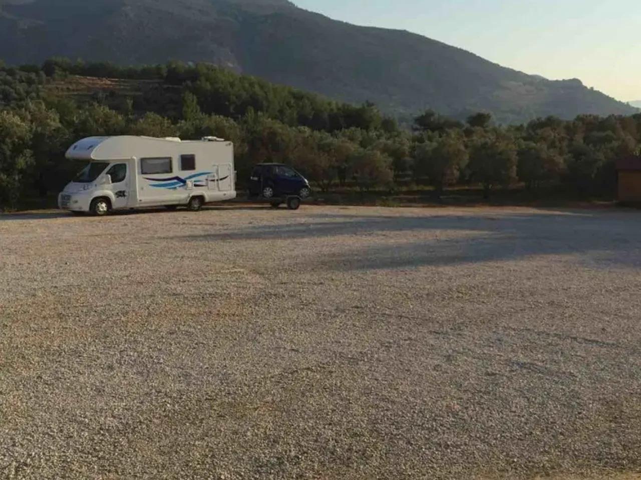 Gündüz Karavan Parkı - 1