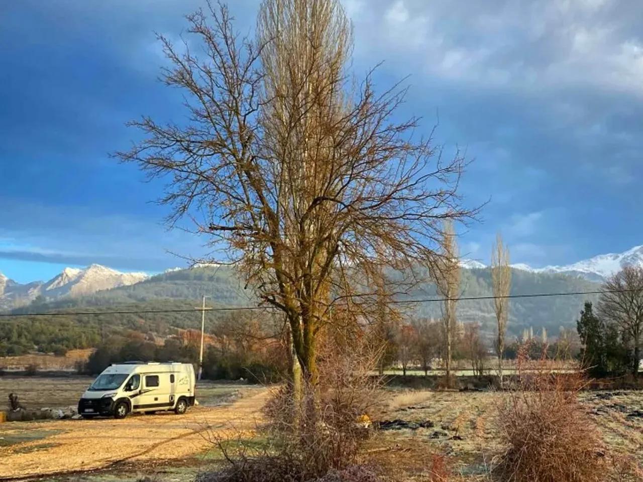 Gece Karavan Parkı - 2