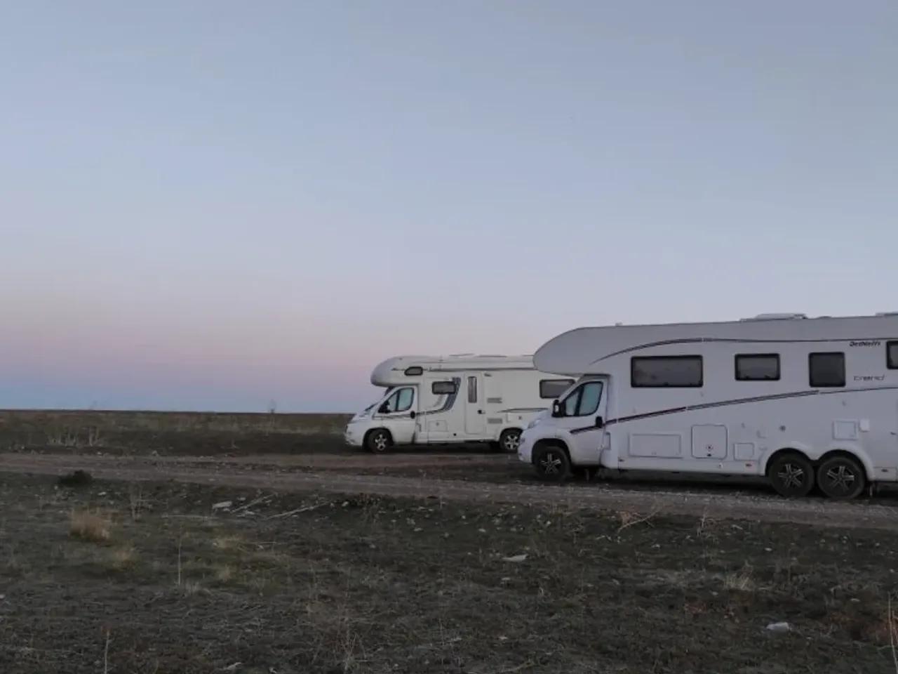 Gece Karavan Parkı - 1
