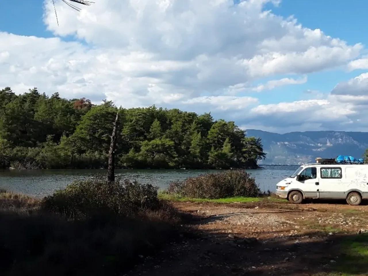 Gece Karavan Parkı - 1