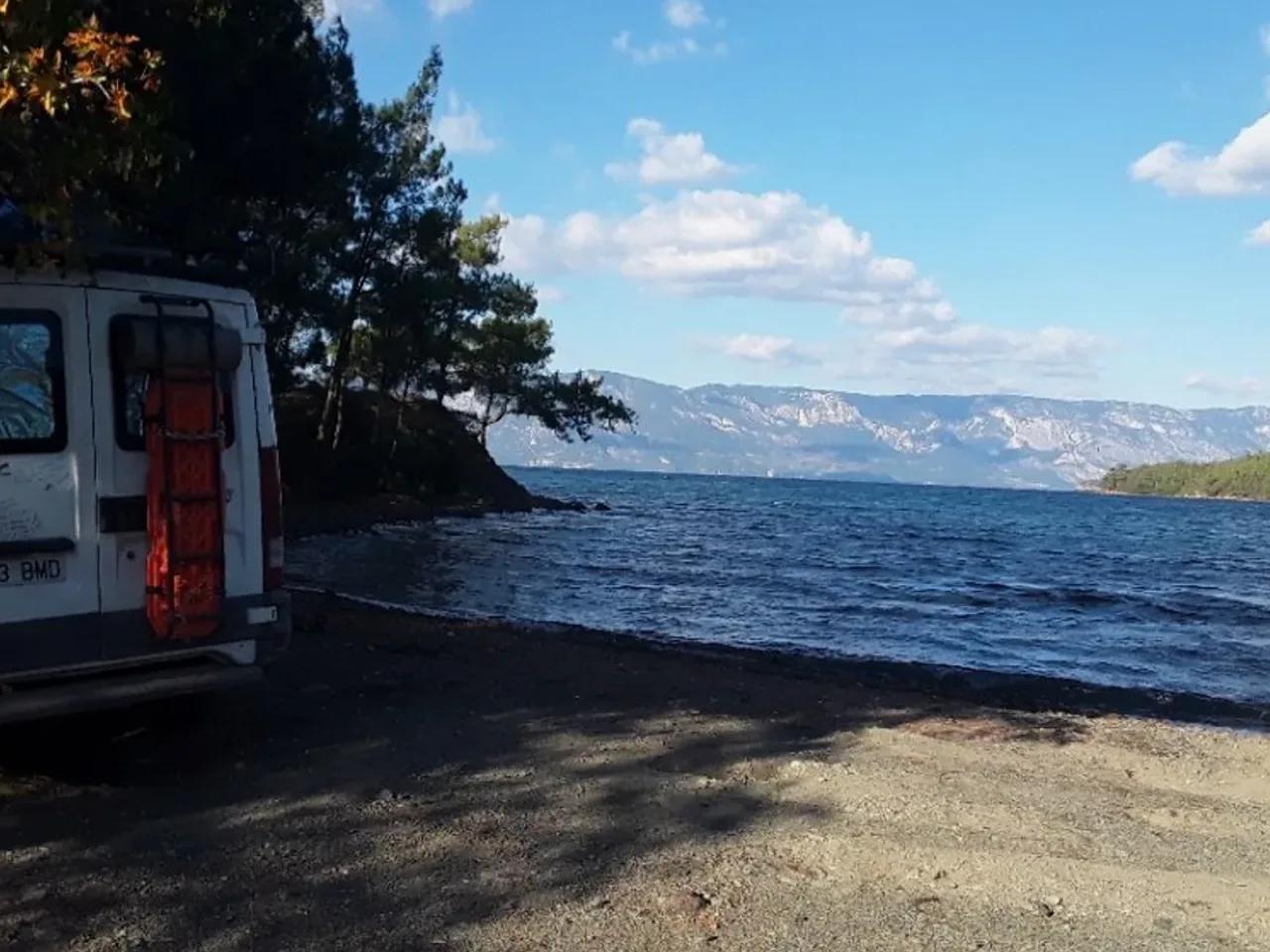 Gece Karavan Parkı - 1