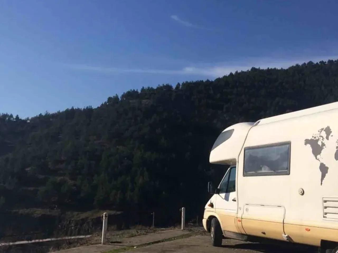Gece Karavan Parkı - 1