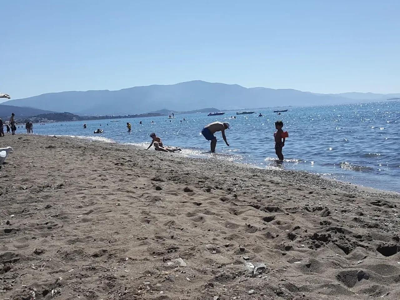 Urkmez Public Beach