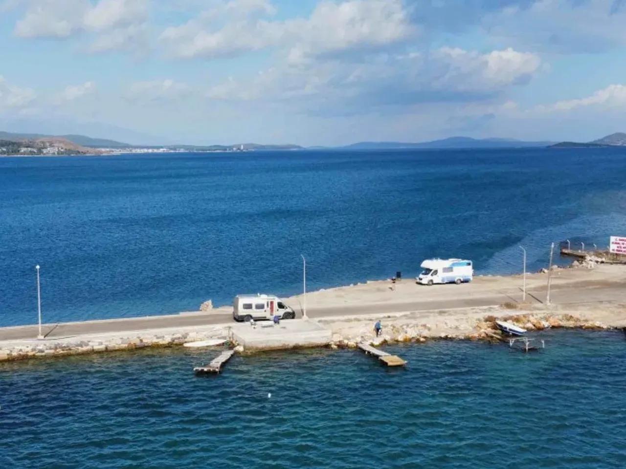 Urla,22 Ada Hastanesi Caddesi - 1