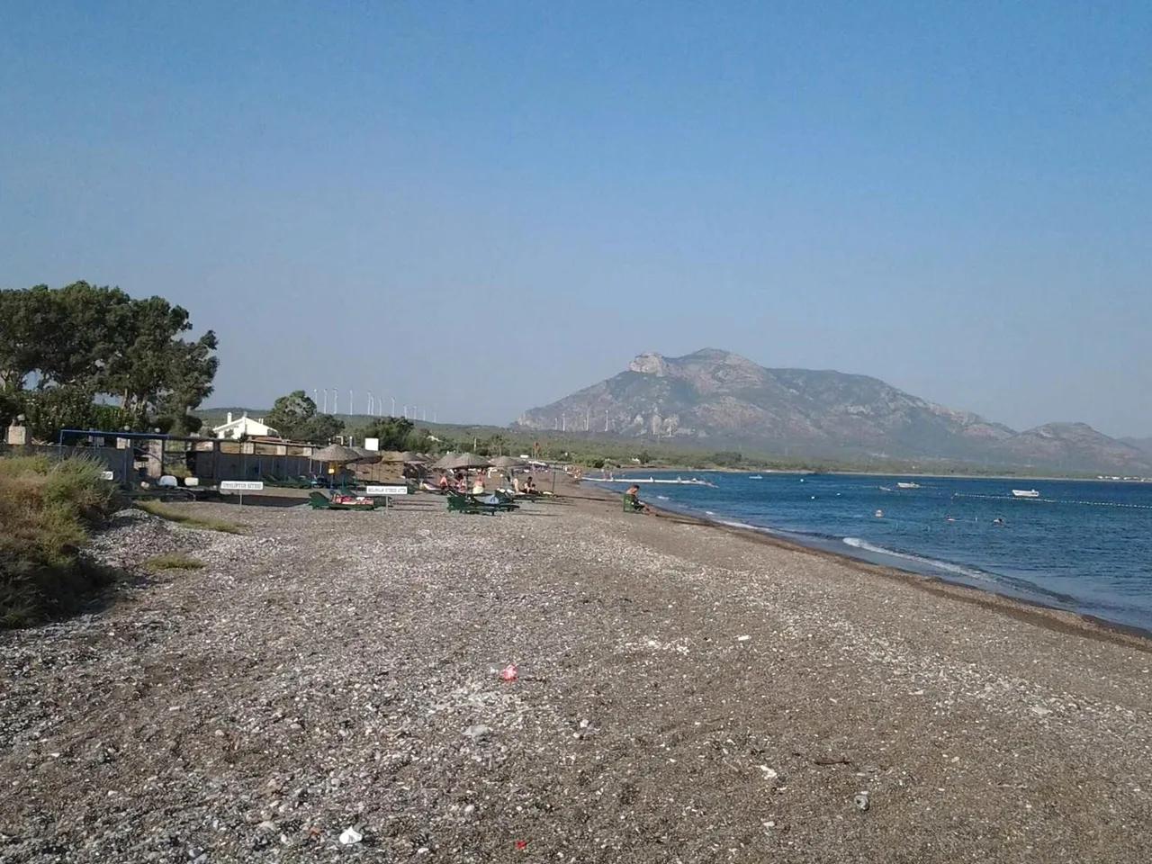 Uşaklılar Site Plajı