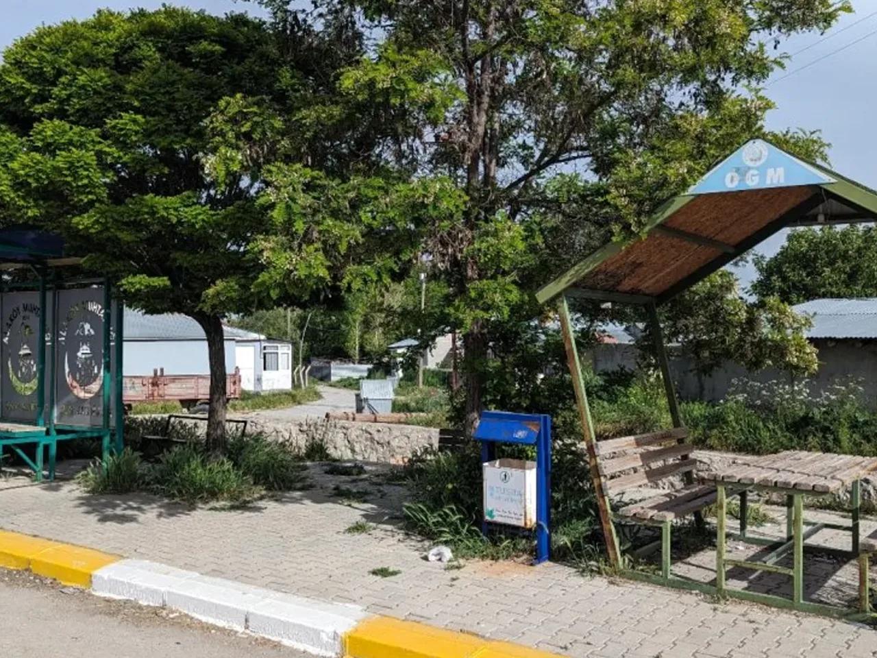 Van Merkez, - 3