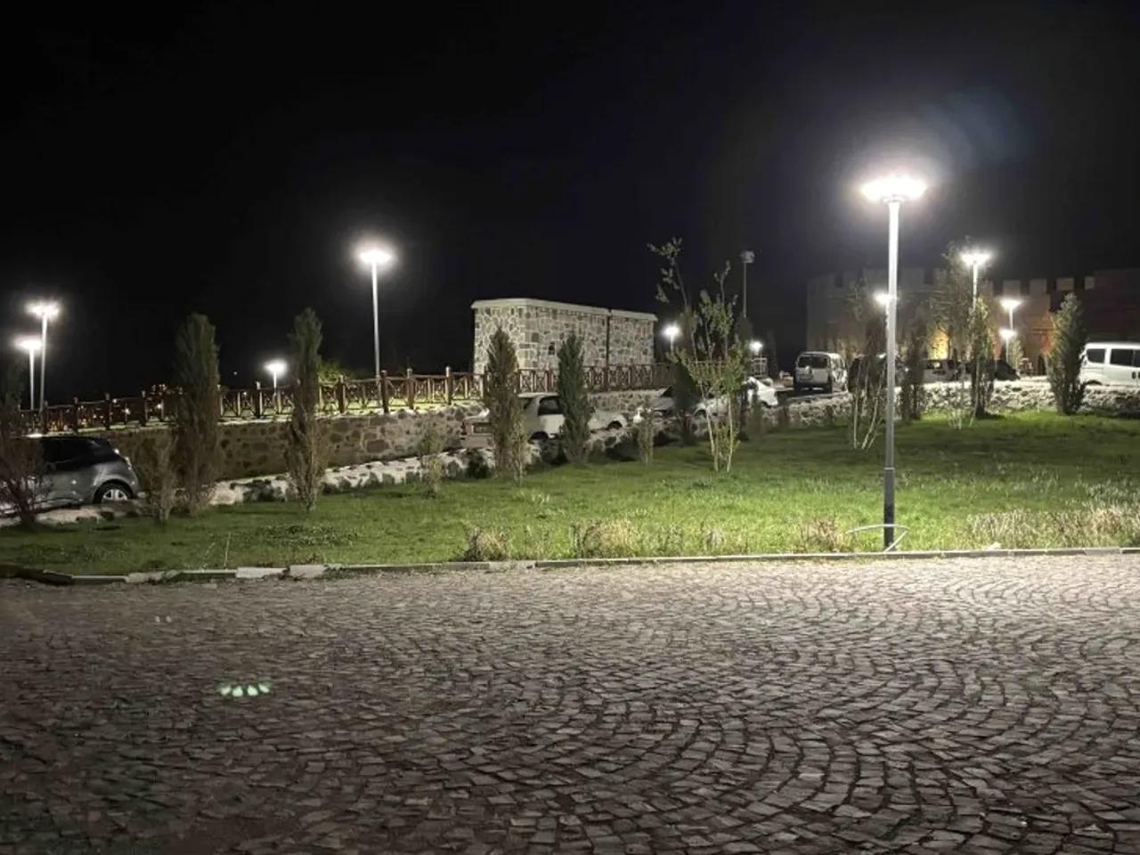 Yakutiye,1 Camiönü Sokak - 1