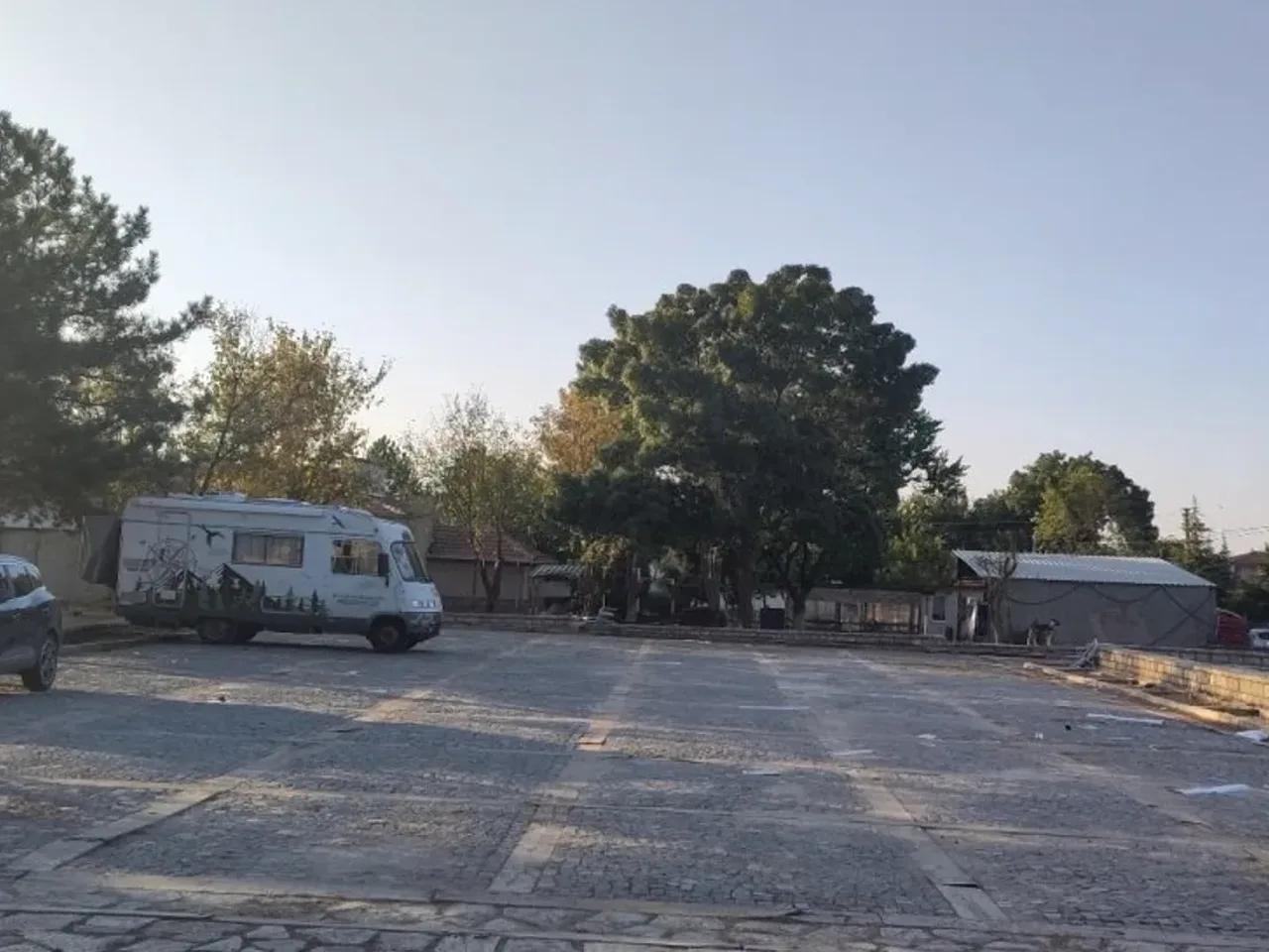 Yassıhüyük, - 1