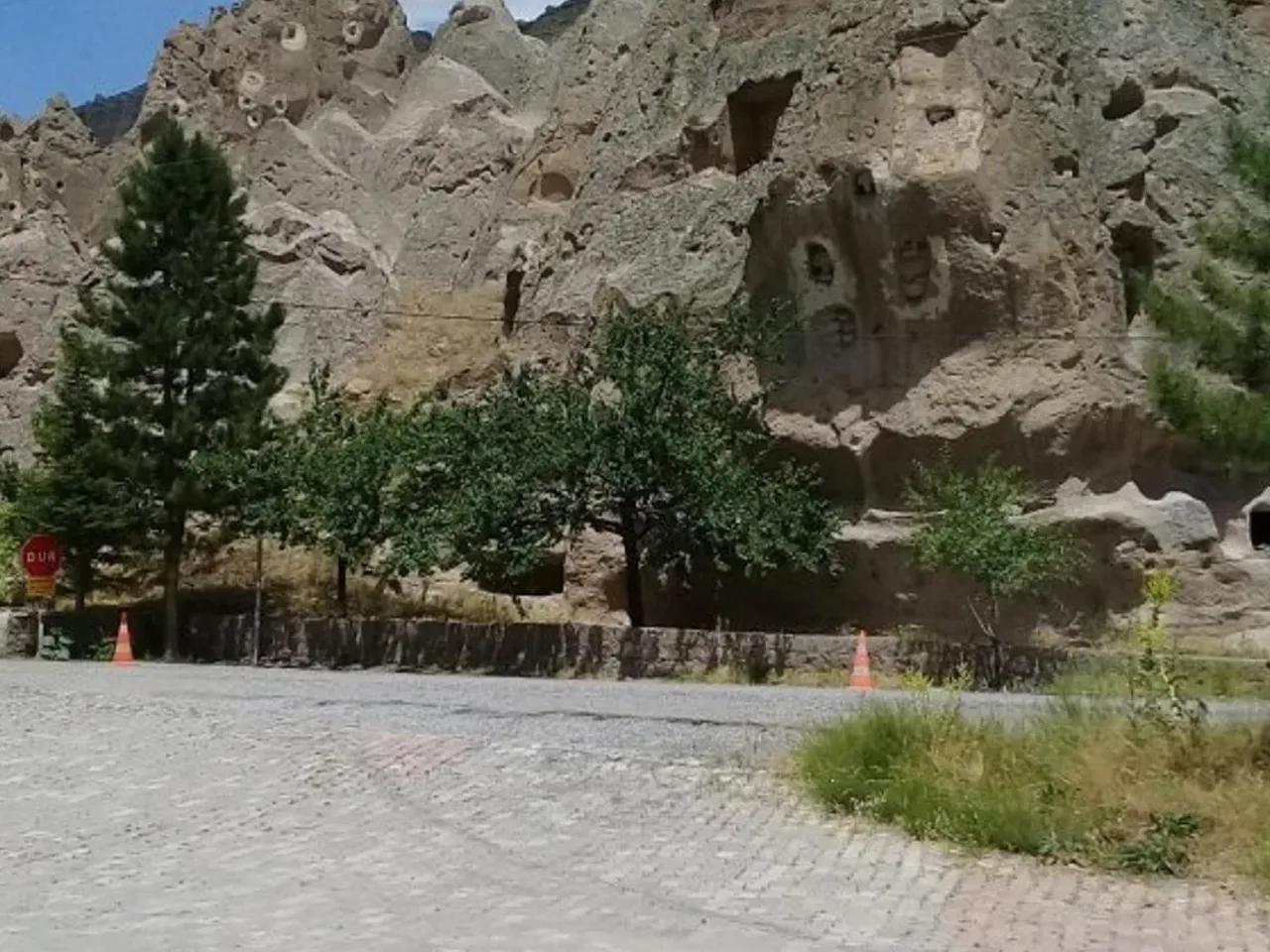 Yeşilhisar, Soğanlı Köyü Yolu - 2