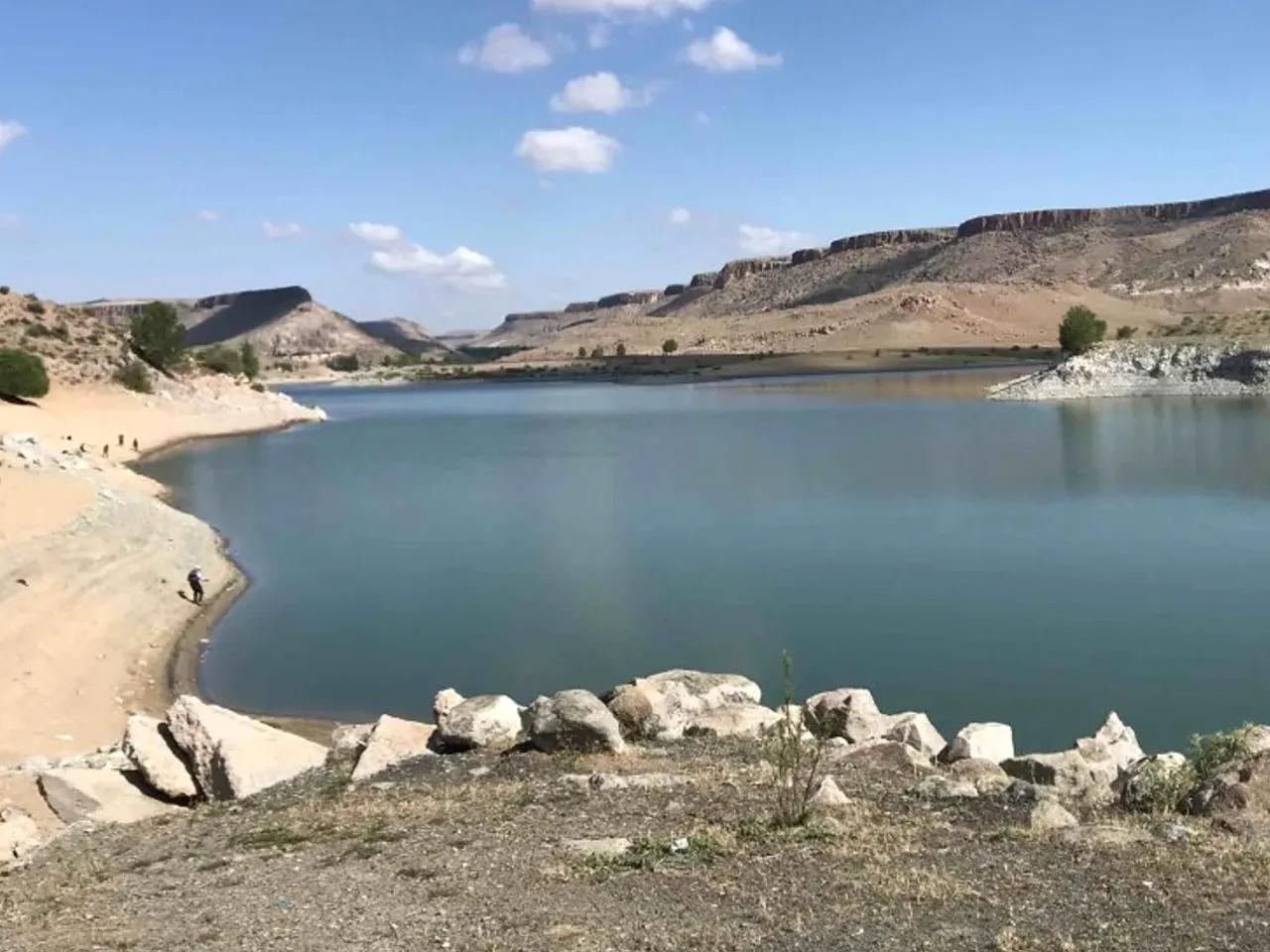 Yeşilhisar, - 1