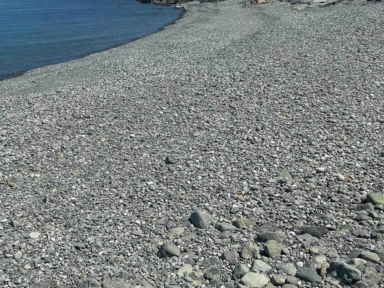 Aksu Liman Batısı Plajı / Fındıklı - 2