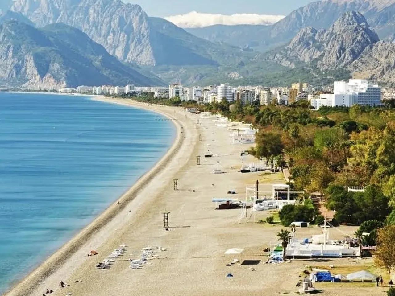 Konyaaltı Public Beach 12 - 3