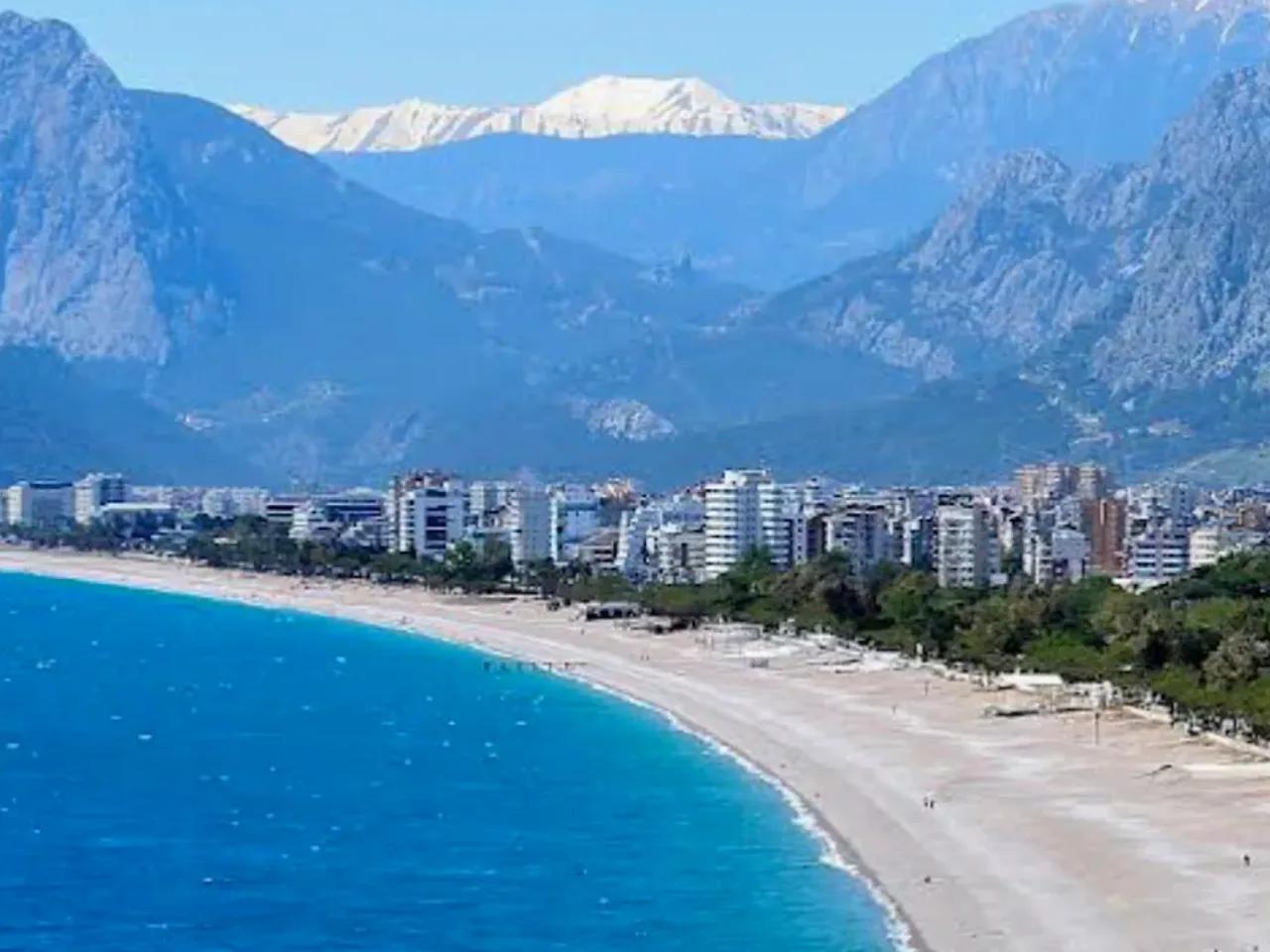 Konyaaltı Public Beach 12 - 4
