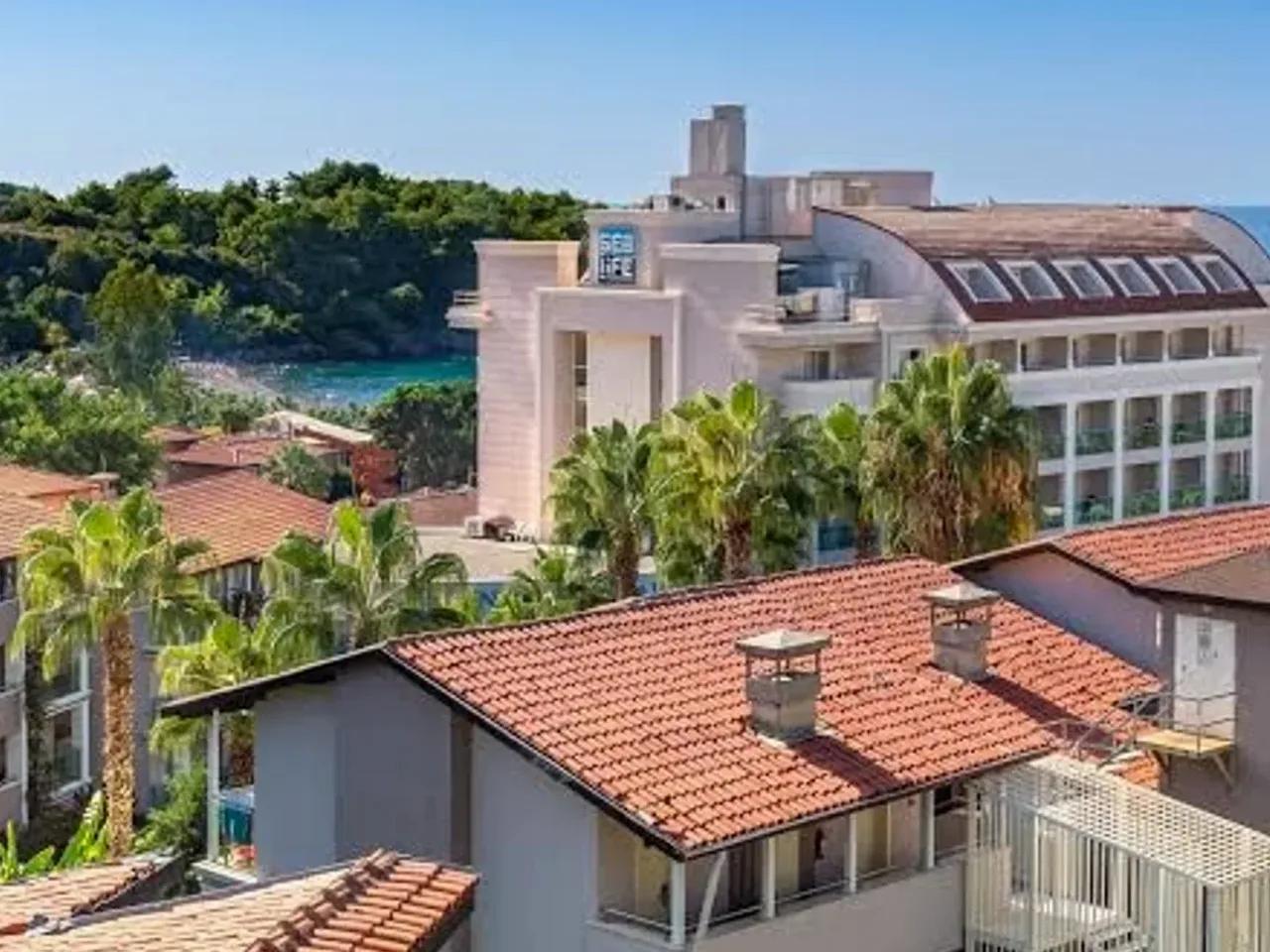 Azura Deluxe Resort&Spa Hotel, Rubi Platinum Spa Resort Suites, Özkaymak Hotel