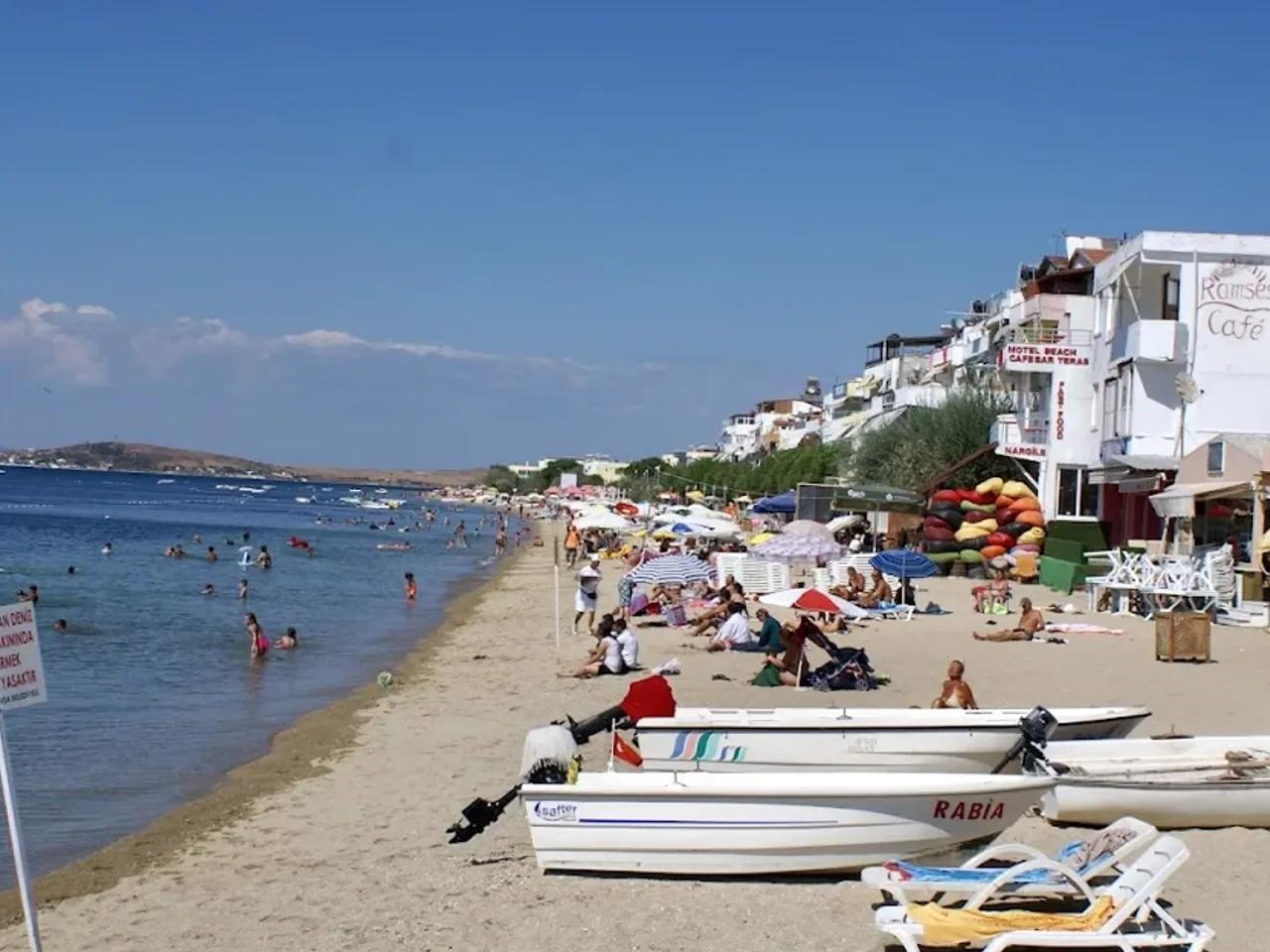 Avşa Halk Plajı