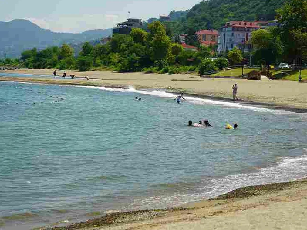 Çamlıca ve Orta Mahalle Ortak Sahili