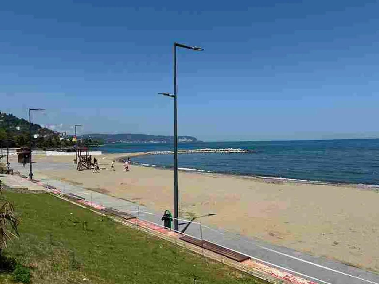 Çamlıca ve Orta Mahalle Ortak Sahili - 3