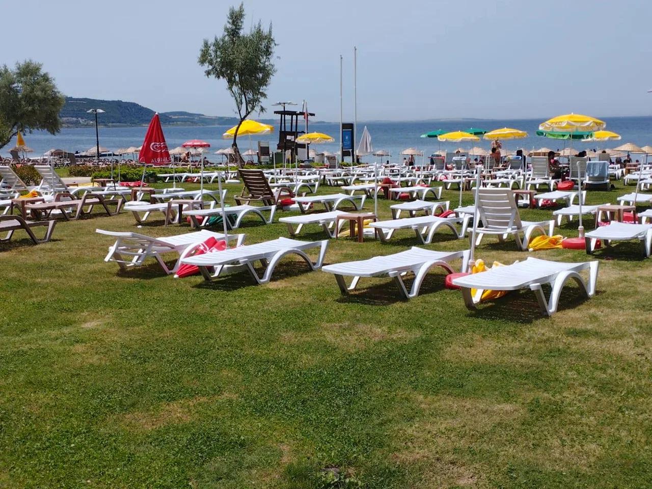 Guzelyali Public Beach