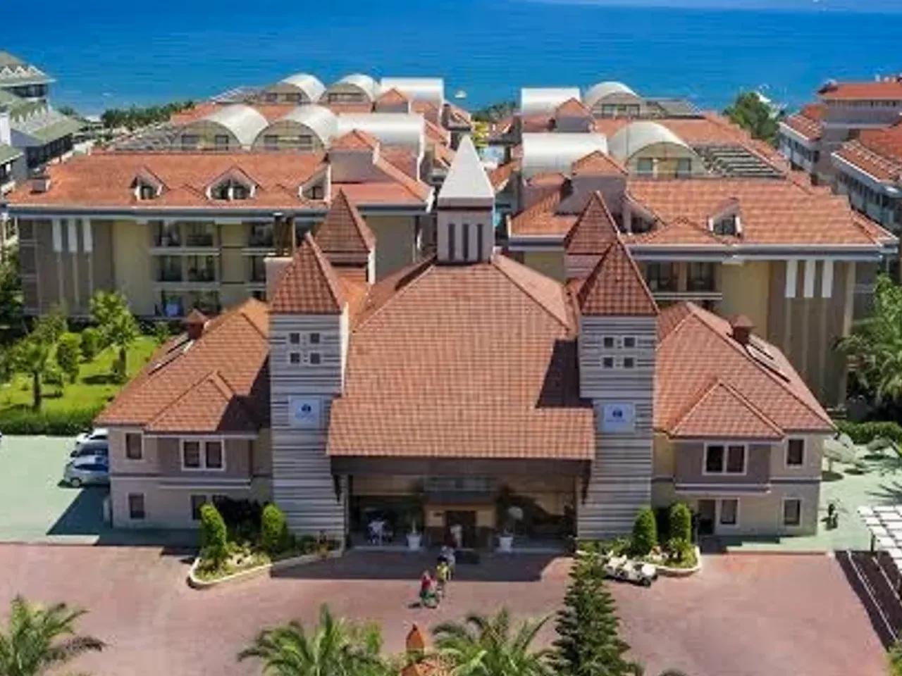 Dobedan Beach Resort, Hotel Turan Prince Residence - 2