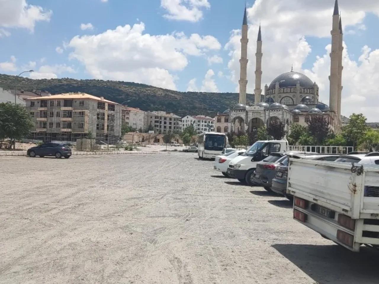 Nevşehir Merkez,8 Şehit Mustafa Demir Caddesi - 1