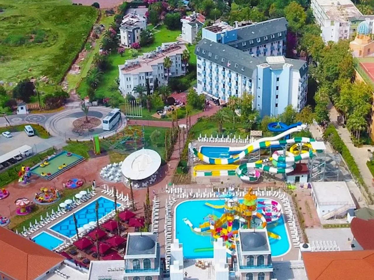 OMC Club Aqua Plaza Hotel, Botanik Hotel&Resort
