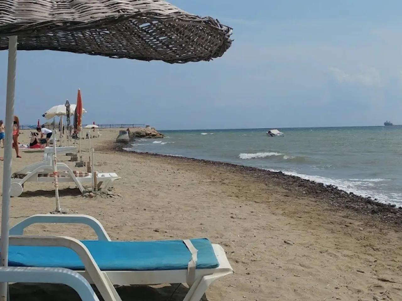 Sosyal Tesisler Önü Halk Plajı
